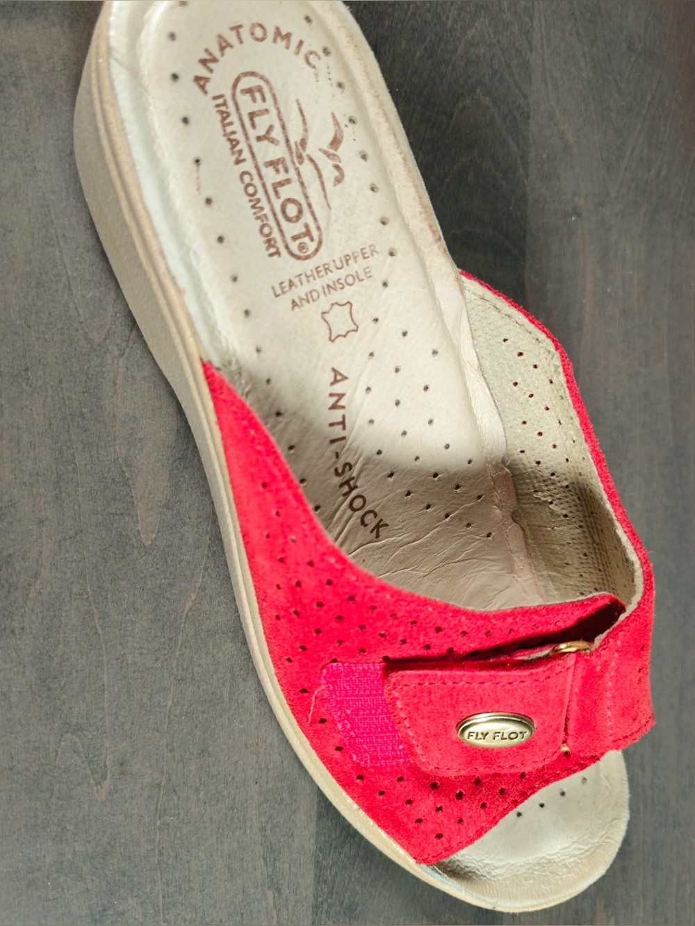 EUC Flyflot Anatomical Anti Shock  Red Suede Comfort Sandal